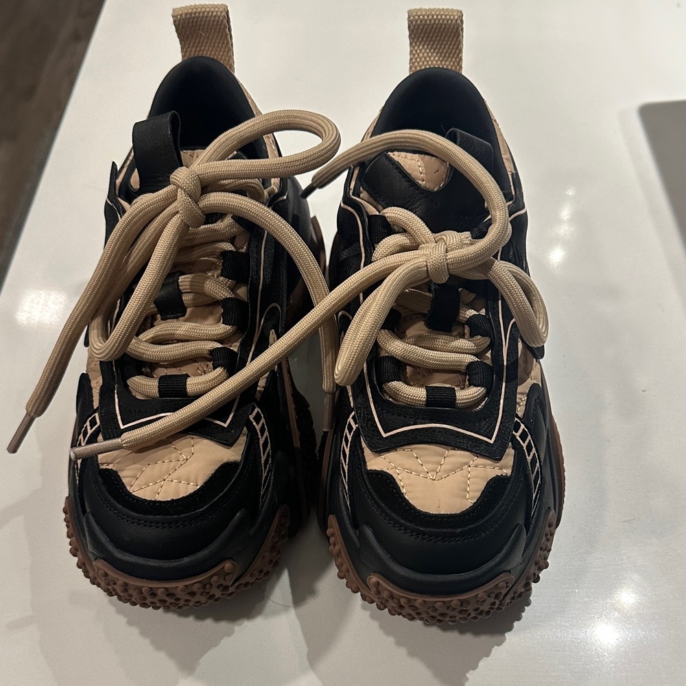 Stylish Kids Shoes in Black and Tan